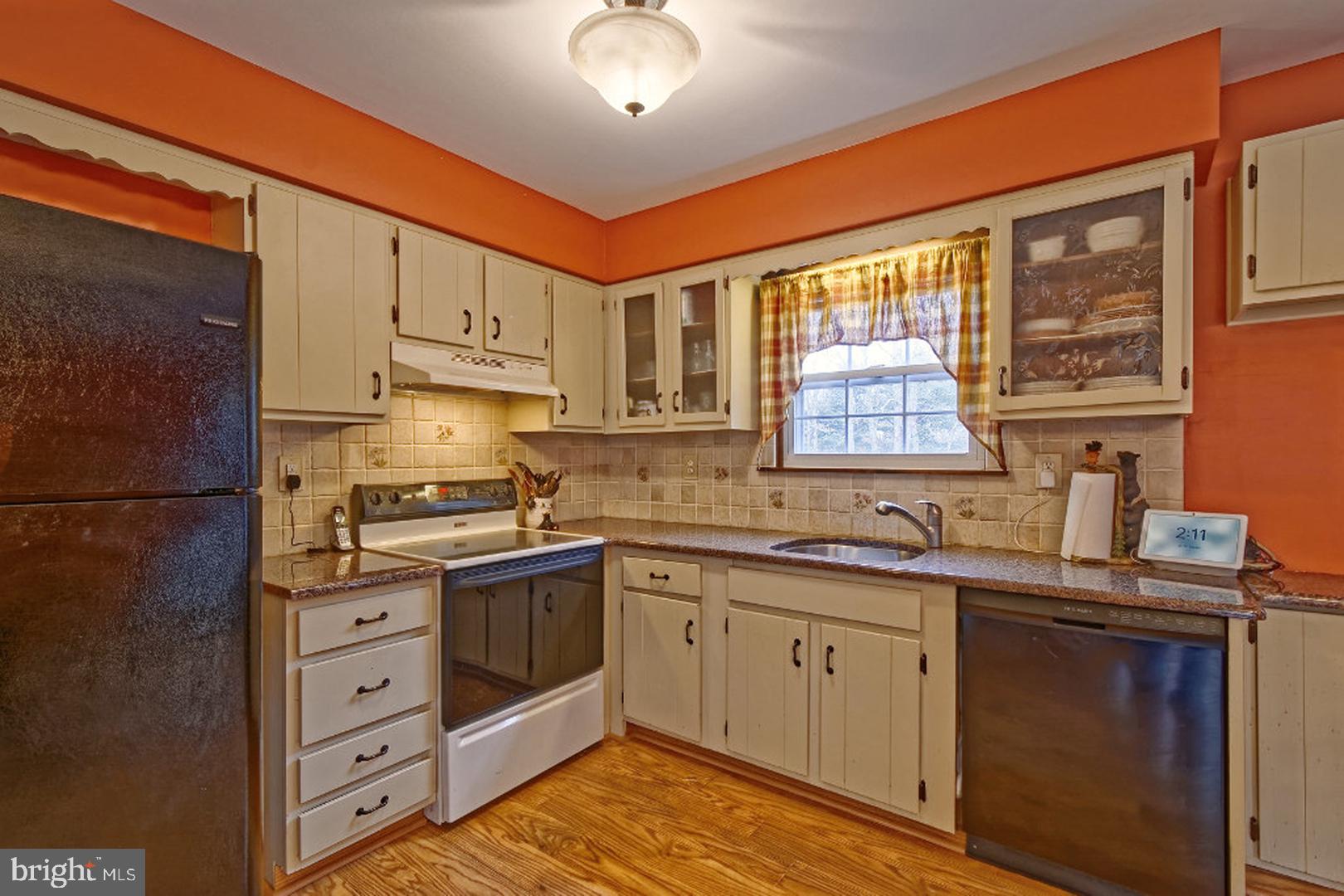 623 Ave D Southampton, NJ 08088 - Photo 10 of 34