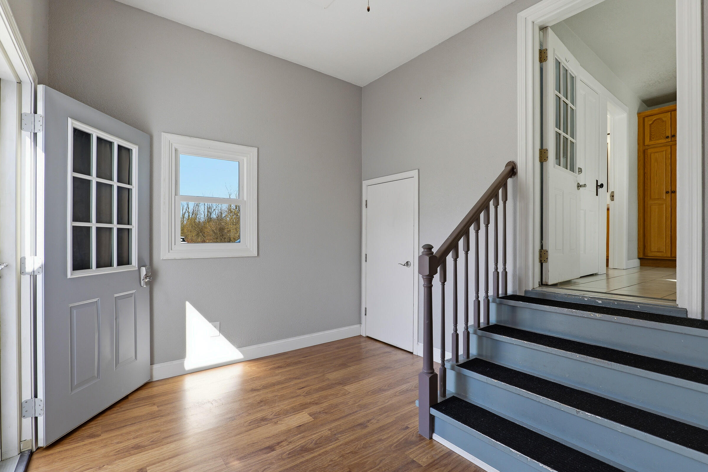 W197 City View Road Kiel, WI 53042 - Photo 10 of 35 Large Mudroom