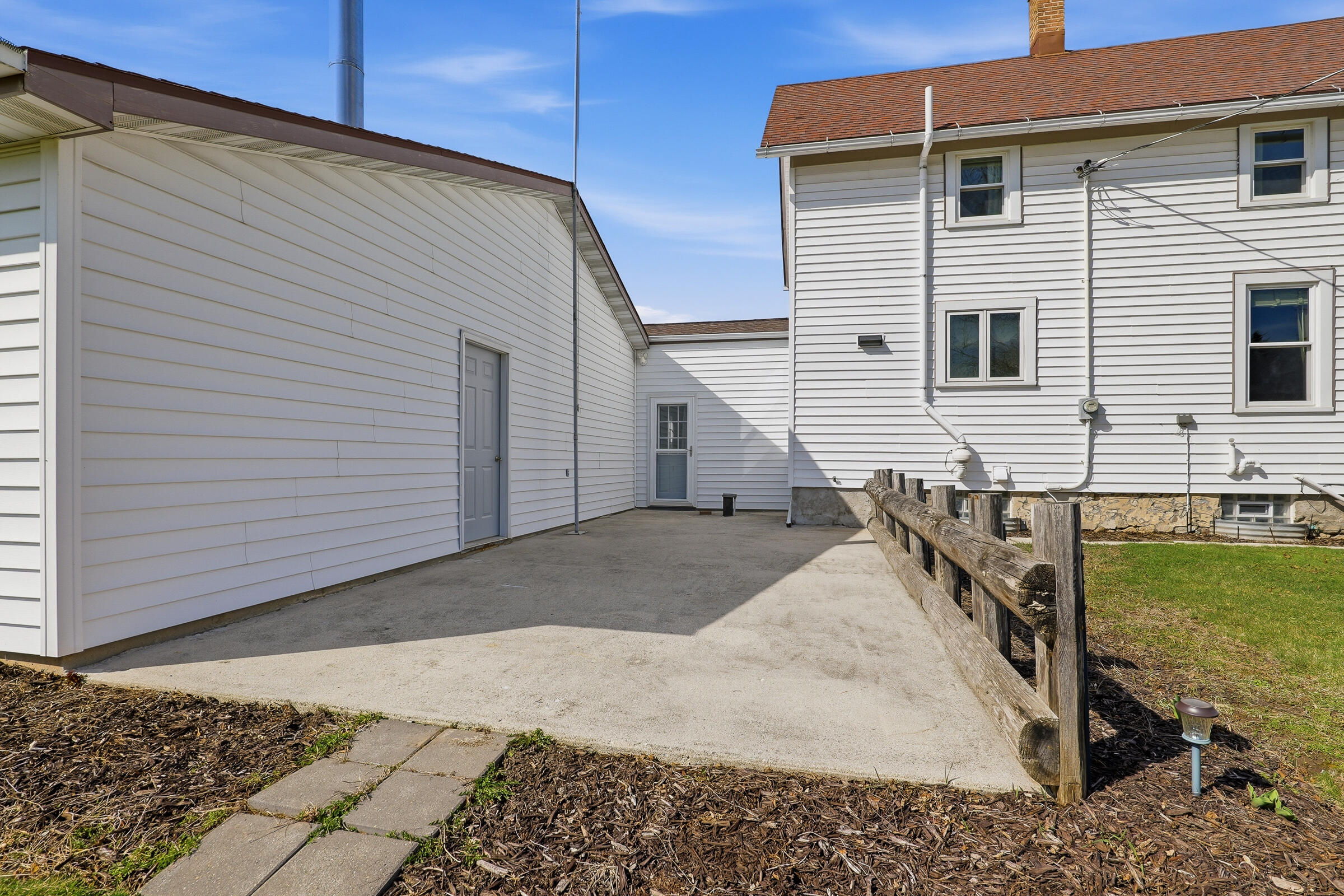 W197 City View Road Kiel, WI 53042 - Photo 20 of 35 Lovely Outdoor Patio Area