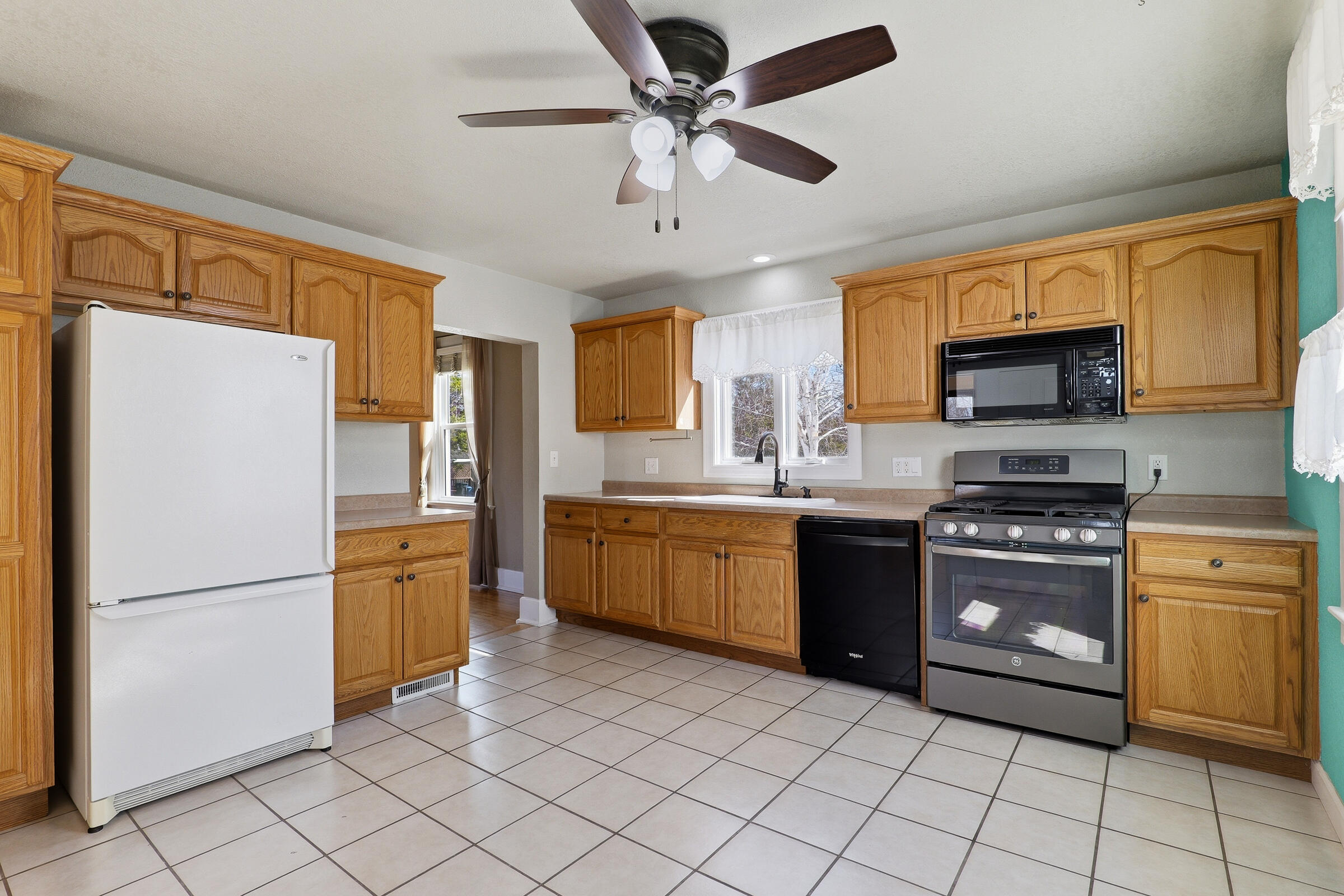 W197 City View Road Kiel, WI 53042 - Photo 2 of 35 Appliances Included