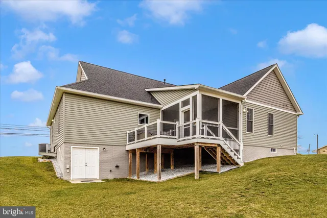 $724,500 | 2461 Old New Windsor Pike, New Windsor, MD 21776