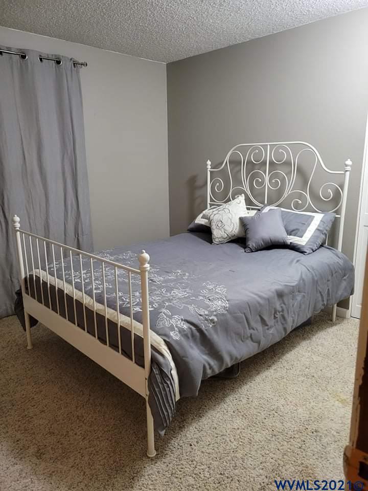 5140 Gaffin Road Southeast Salem, OR 97317 - Photo 15 of 34 Gallery Image 15