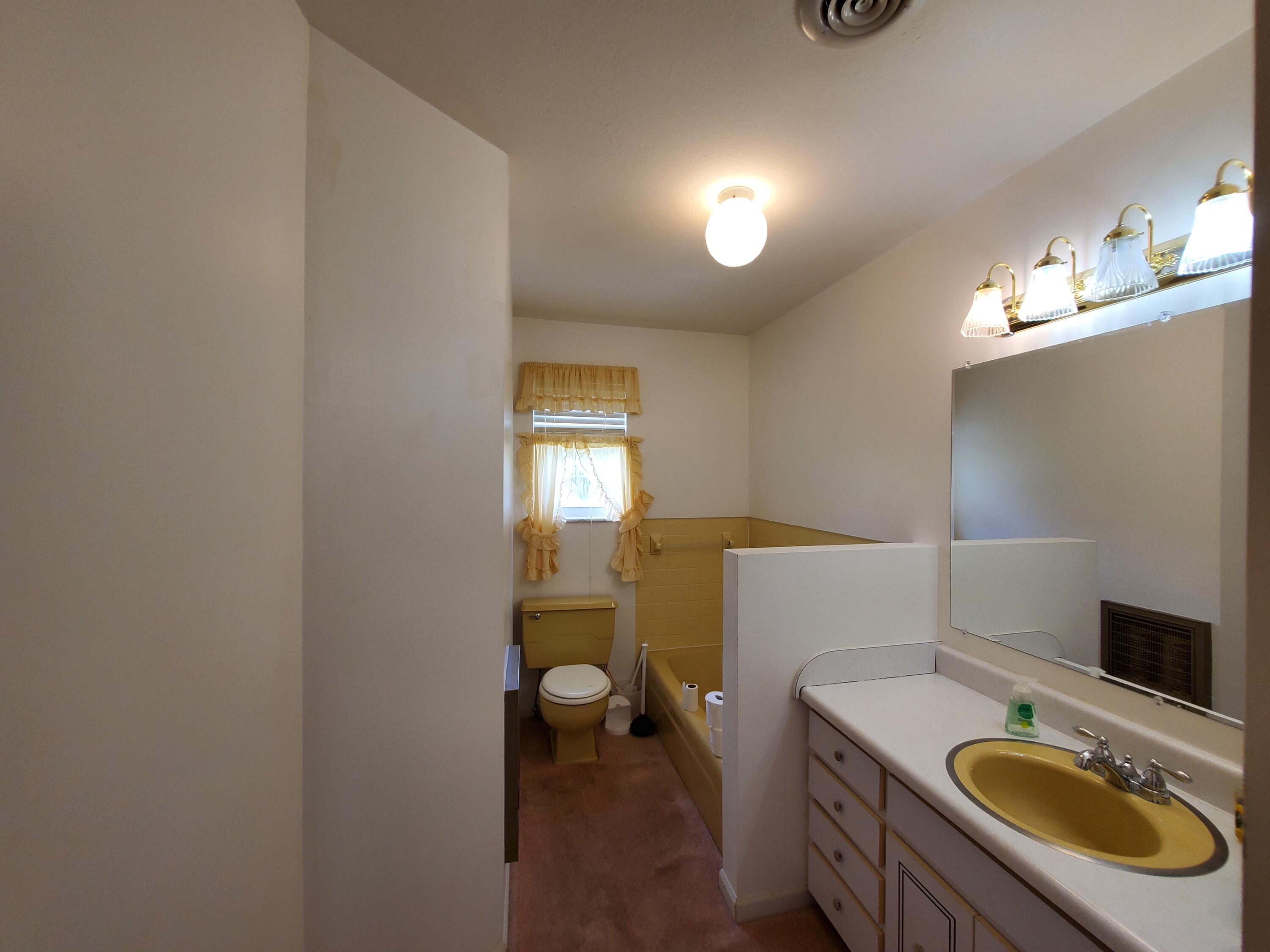 2010 McCoy Road Greeneville, TN 37743 - Photo 38 of 59 20220407_114703