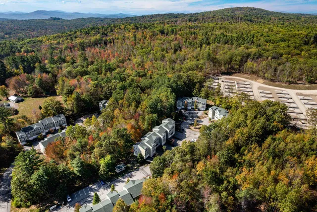 $335,000 | 58 Breckenridge Way, Unit 28, Laconia, NH 03246