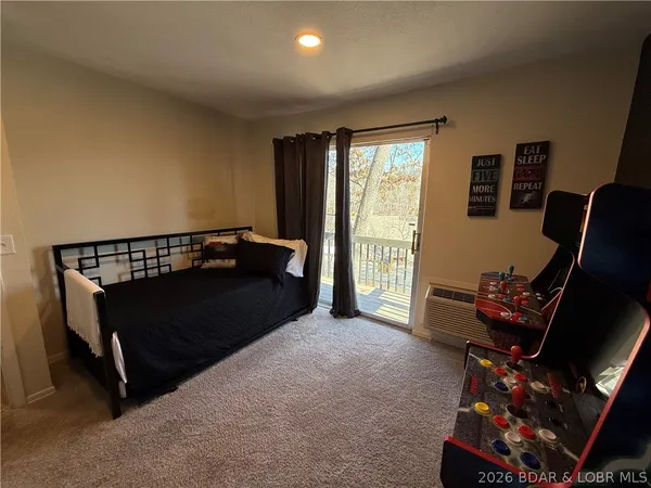 $429,999 | 252 Walkers Cay Drive, Osage Beach, MO 65065