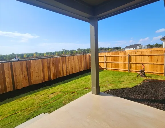$2,700 | 401 Darley Oak Drive, Dripping Springs, TX 78620