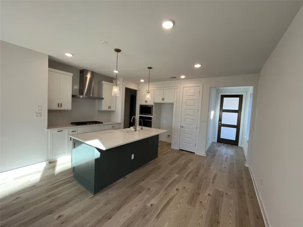$2,700 | 401 Darley Oak Drive, Dripping Springs, TX 78620