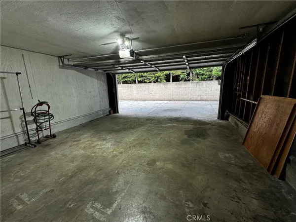 $1,200,000 | 341 Redondo Avenue, Long Beach, CA 90814