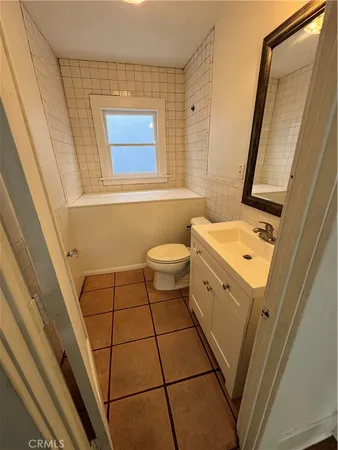 $1,200,000 | 341 Redondo Avenue, Long Beach, CA 90814