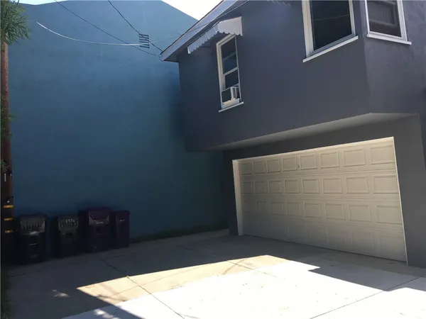 $1,200,000 | 341 Redondo Avenue, Long Beach, CA 90814