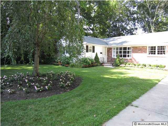 7 Joda Road Allenhurst, NJ 07711 - Photo 3 of 13 Additional Photo
