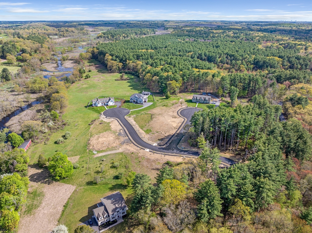 1 Ruby Circle Topsfield, MA 01983 - Photo 8 of 9