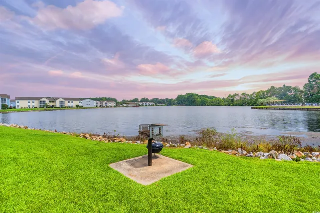 $194,900 | 8862 Duckview Drive, Unit E, Surfside Beach, SC 29575