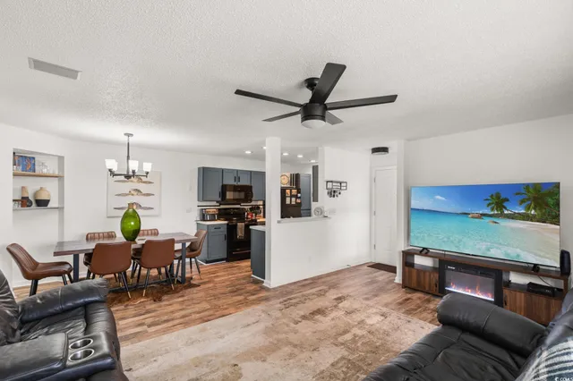 $194,900 | 8862 Duckview Drive, Unit E, Surfside Beach, SC 29575