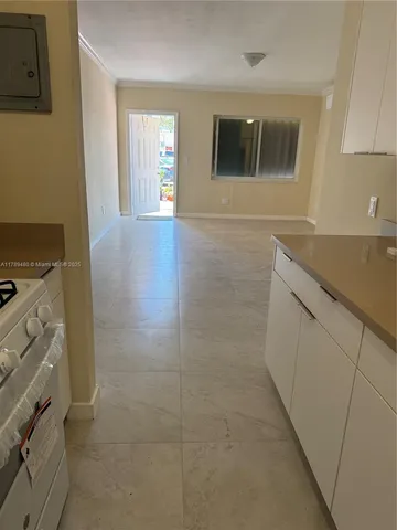 $200,000 | 17051 Northeast 23rd Avenue, Unit 1J, North Miami Beach, FL 33160