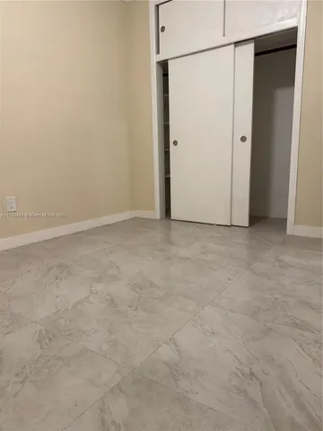 $200,000 | 17051 Northeast 23rd Avenue, Unit 1J, North Miami Beach, FL 33160