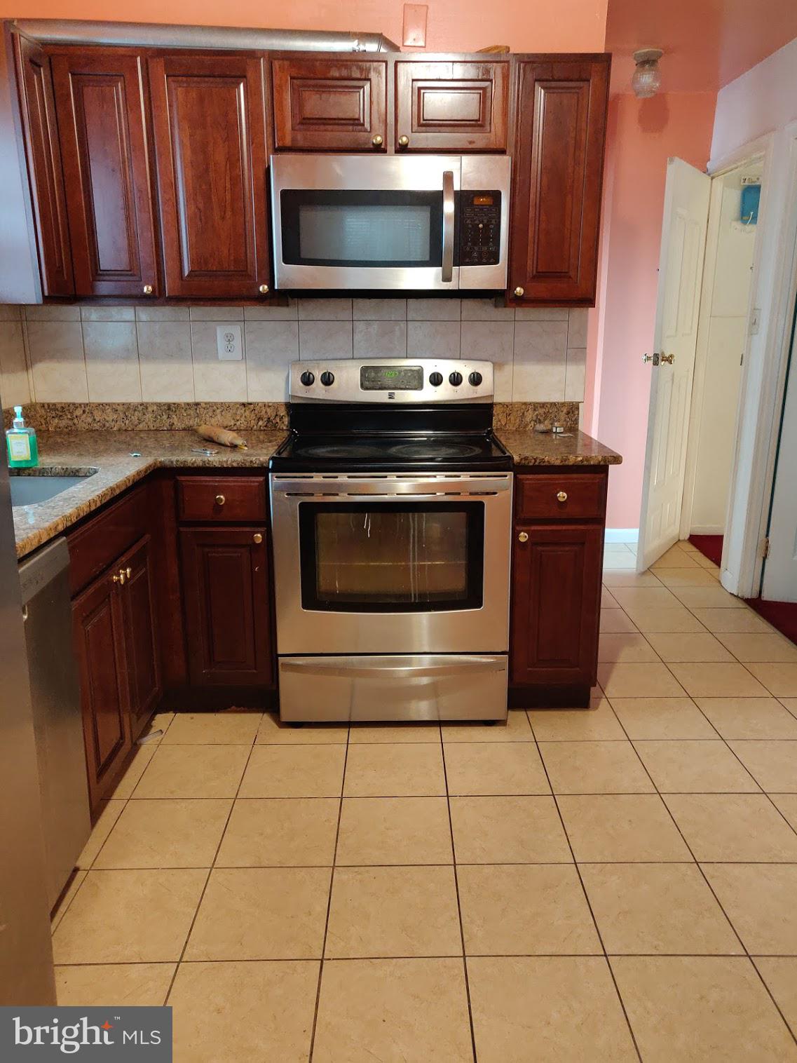 1036 Ruatan Street Silver Spring, MD 20903 - Photo 25 of 27 Gallery Image 25
