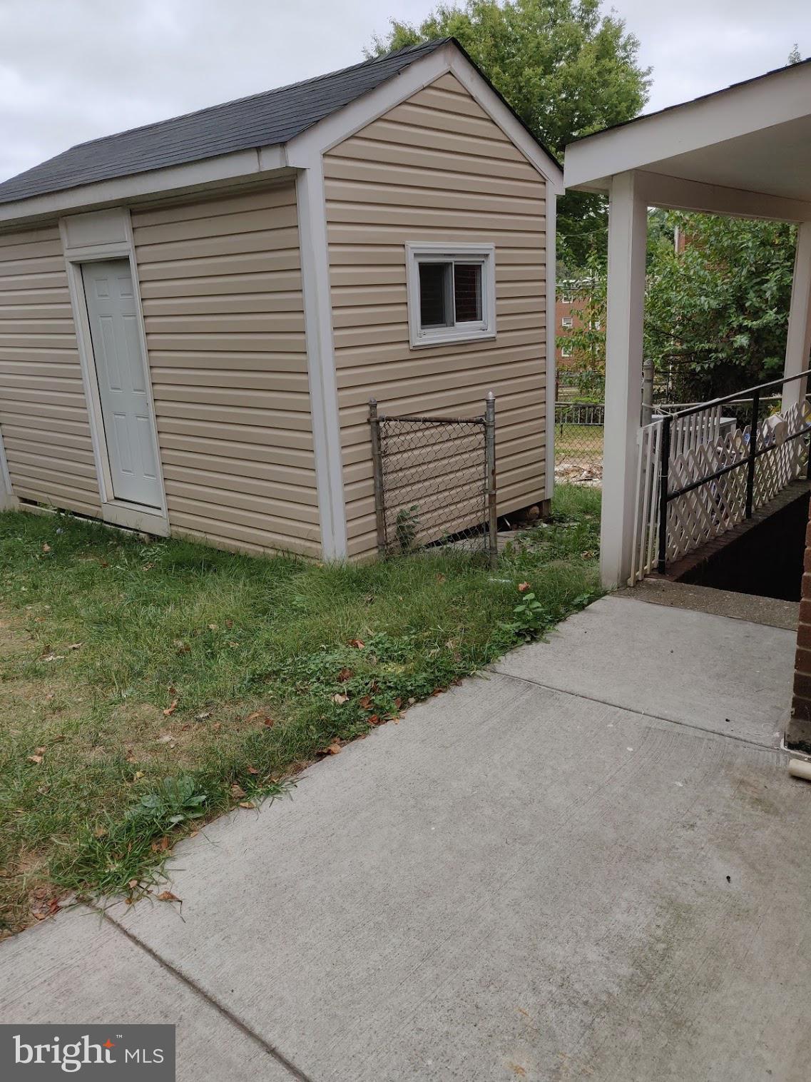 1036 Ruatan Street Silver Spring, MD 20903 - Photo 26 of 27 Gallery Image 26
