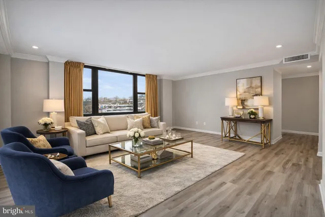 $329,900 | 4600 Duke Street, Unit 620, Alexandria, VA 22304