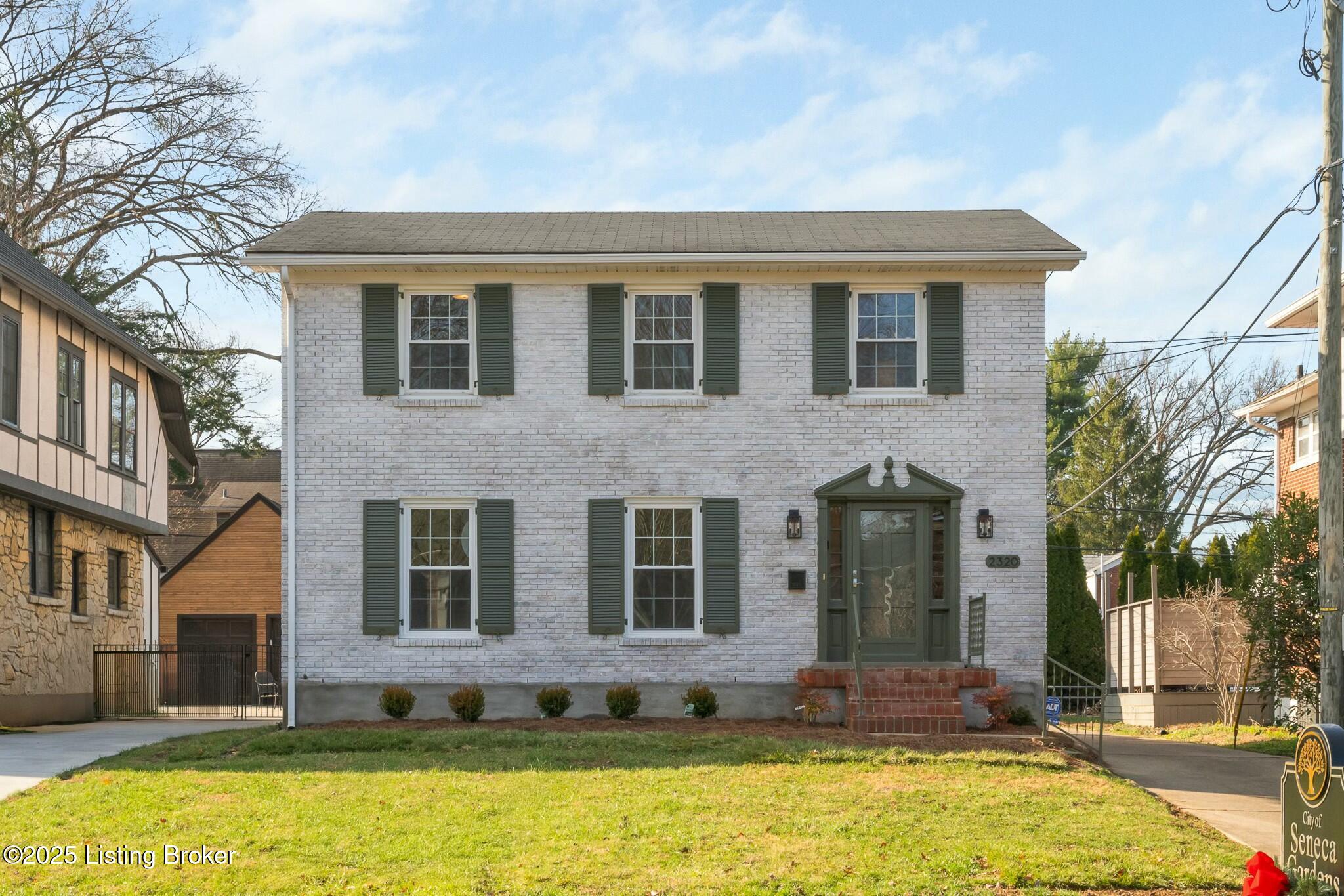 2320 Broadmeade Road Louisville, KY 40205 - Photo 2 of 38 tempImageUNQugP