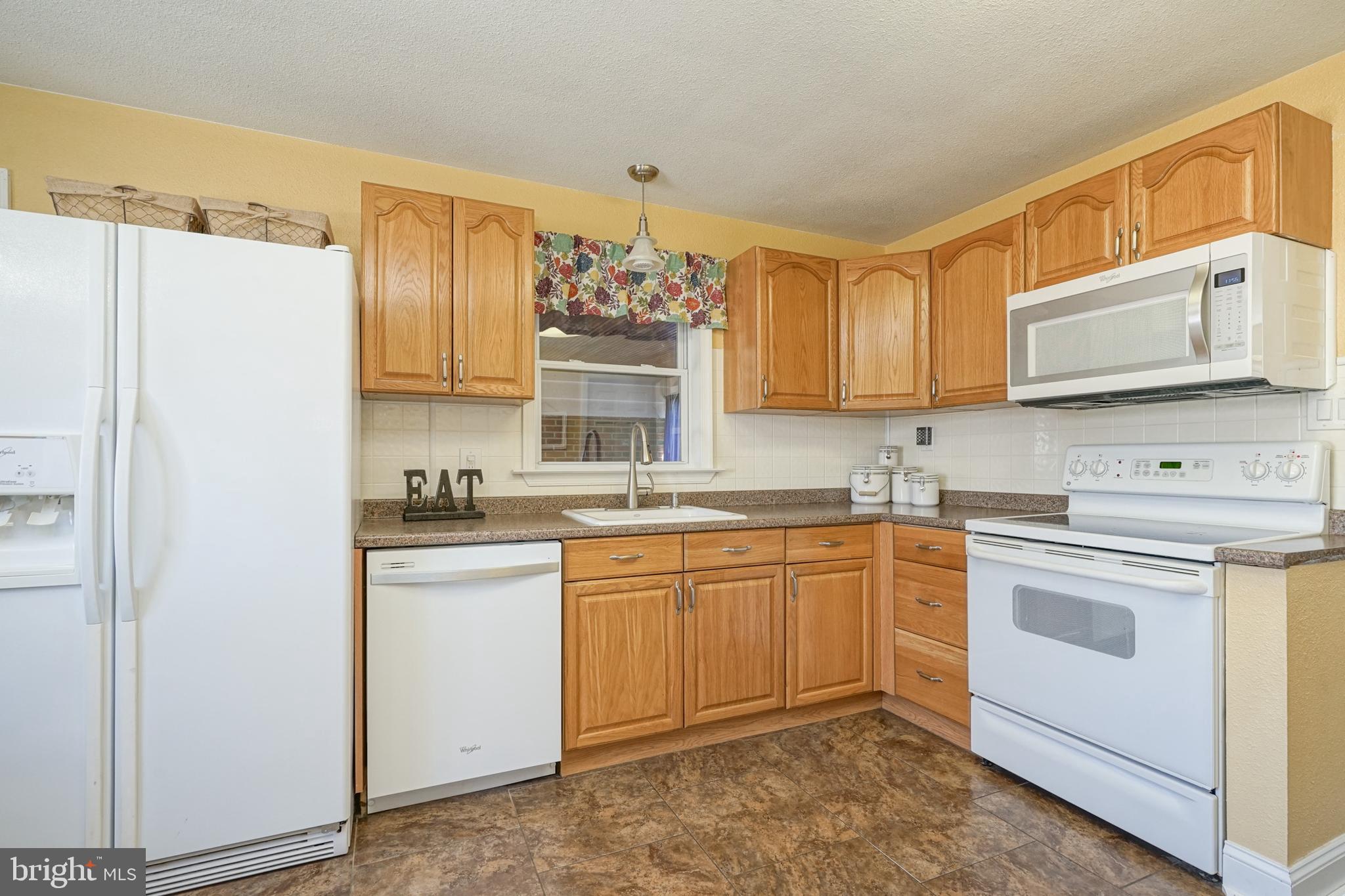 889 Rambler Avenue Runnemede, NJ 08078 - Photo 14 of 35 Gallery Image 14