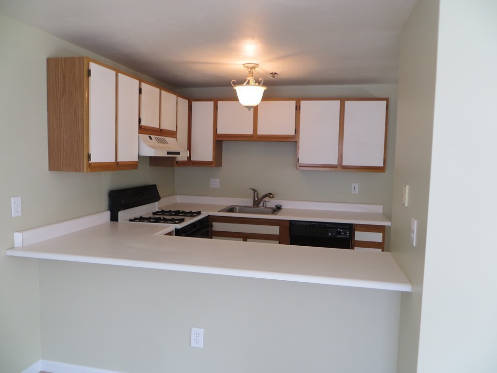 360 Littleton Road, Unit 12E Chelmsford, MA 01824 - Photo 8 of 20 Gallery Image 8