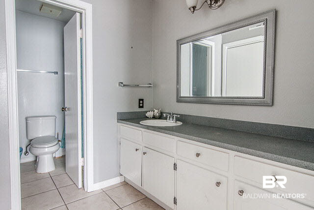 200 Parma Drive, Unit I2 Daphne, AL 36526 - Photo 15 of 23 Master Bathroom