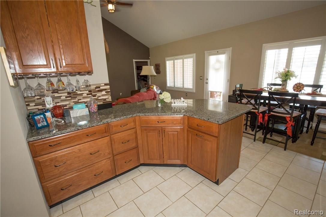 2245 West Fork Road Lapeer, MI 48446 - Photo 17 of 41 ZT7A5127.jpg