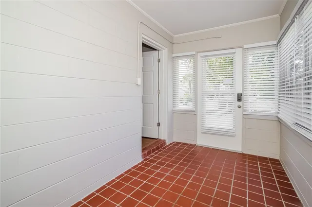 $1,890 | 4435 Fairview Avenue, Orlando, FL 32804