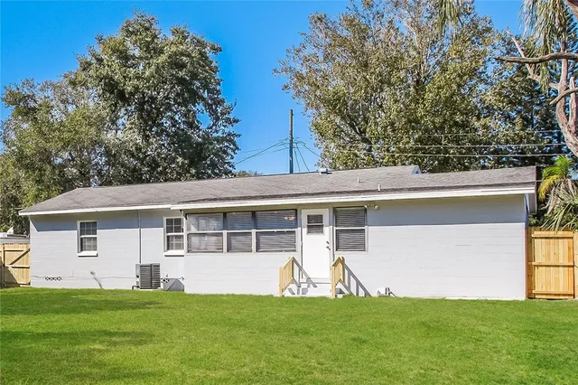 $1,890 | 4435 Fairview Avenue, Orlando, FL 32804