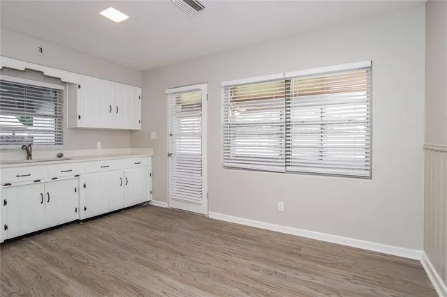 $1,890 | 4435 Fairview Avenue, Orlando, FL 32804