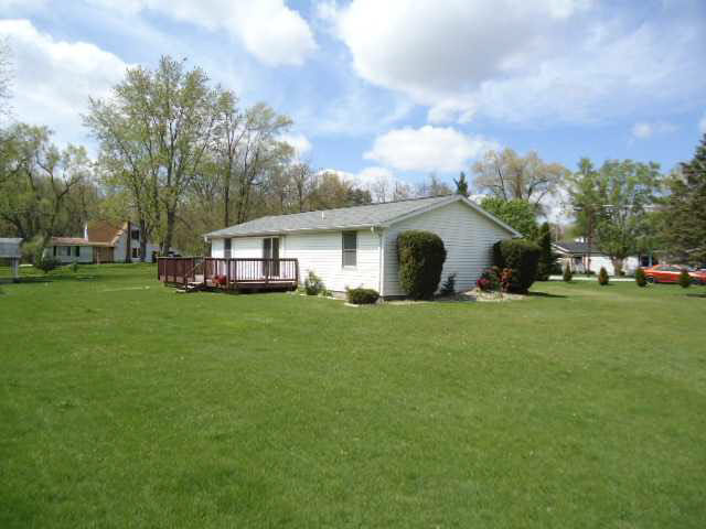 304 Washington Street Howe, IN 46746 - Photo 9 of 12 Gallery Image 9