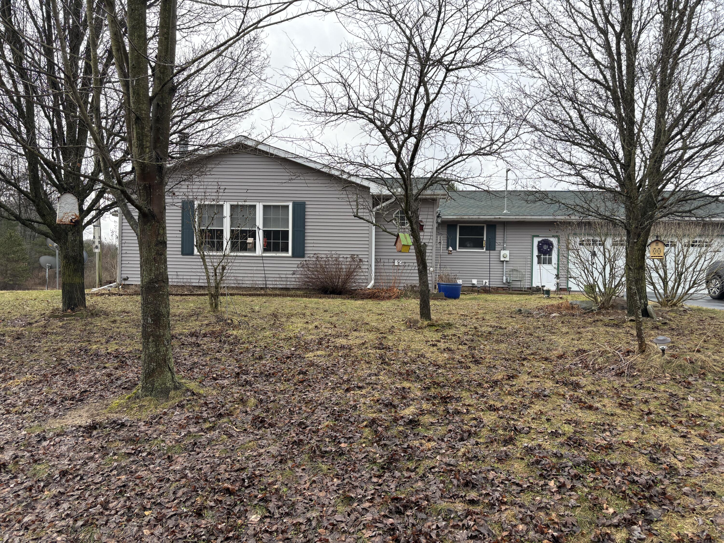 8392 Huff Road Battle Creek, MI 49017 - Photo 1 of 23 8392 huff house pic