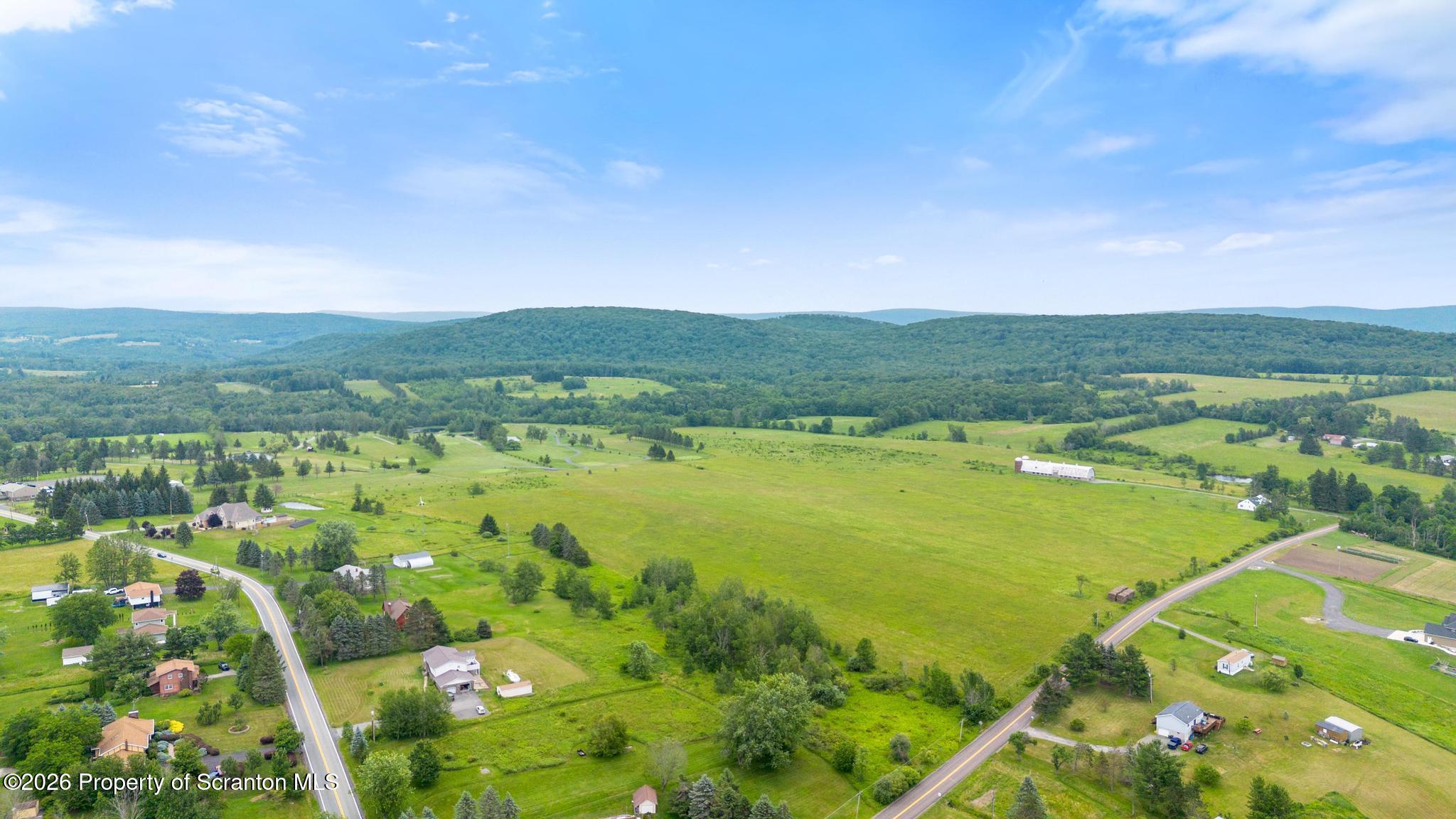 1768 Greenfield Road Jermyn, PA 18433 - Photo 9 of 53 rr8