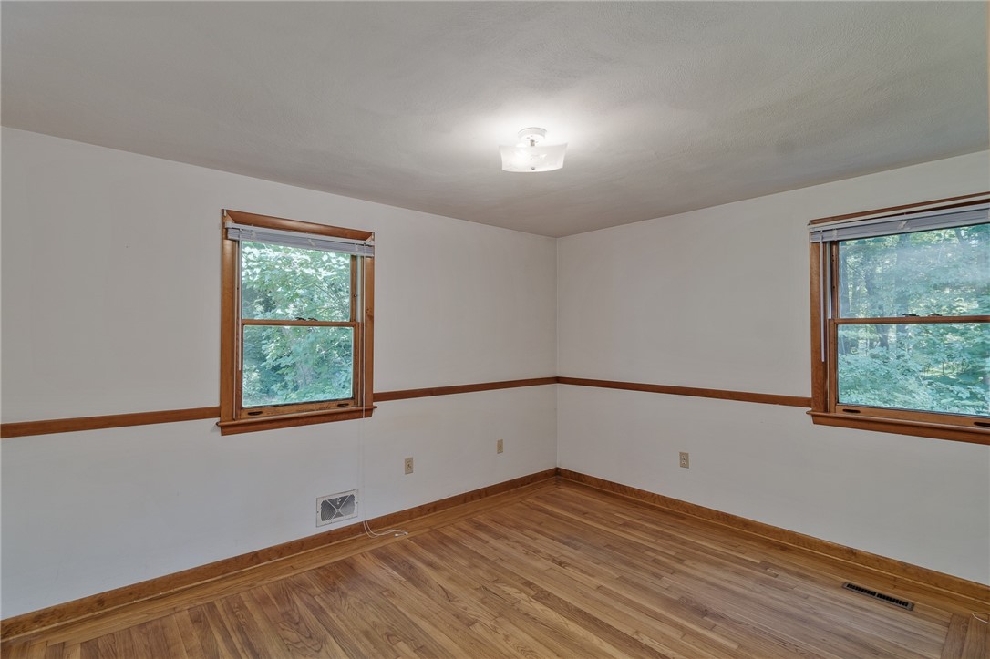 231 Sawmill Road Glocester, RI 02814 - Photo 19 of 47