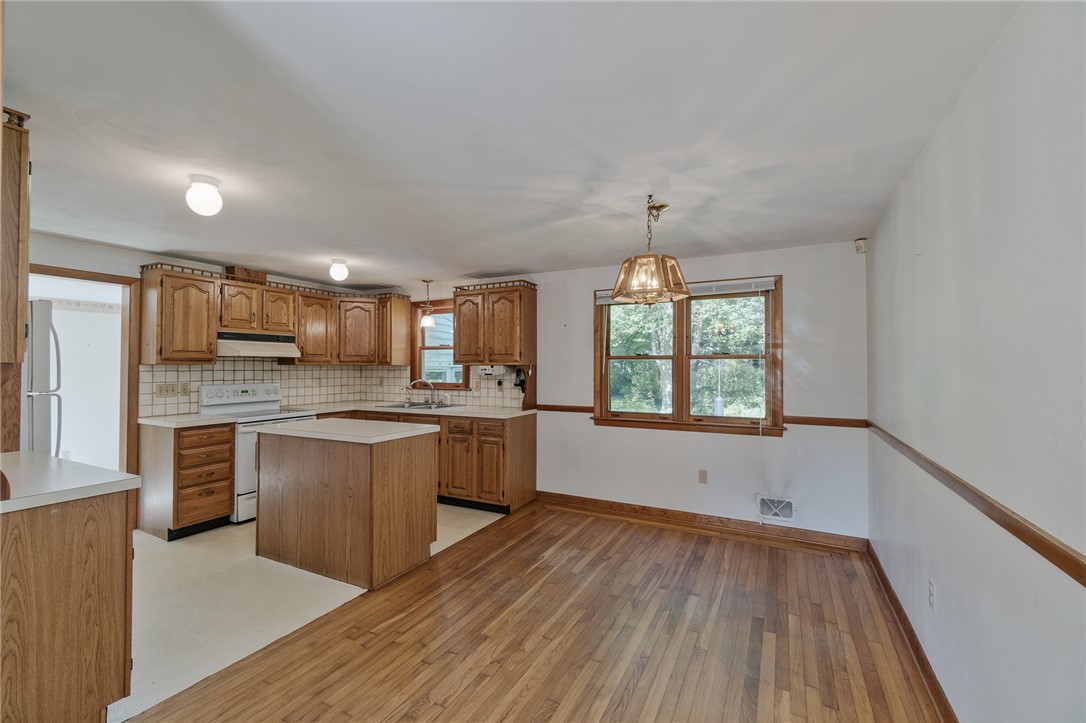 231 Sawmill Road Glocester, RI 02814 - Photo 10 of 47