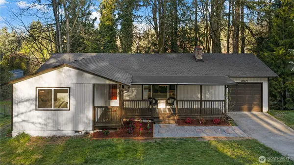 $549,900 | 12615 68th Ave Court East, Puyallup, WA 98373