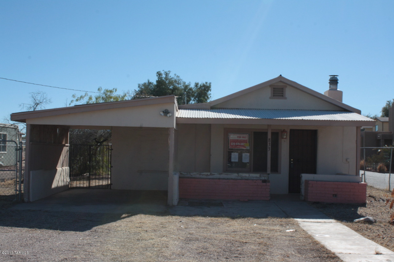 833 West Simmons Road Tucson, AZ 85705 - Photo 1 of 19