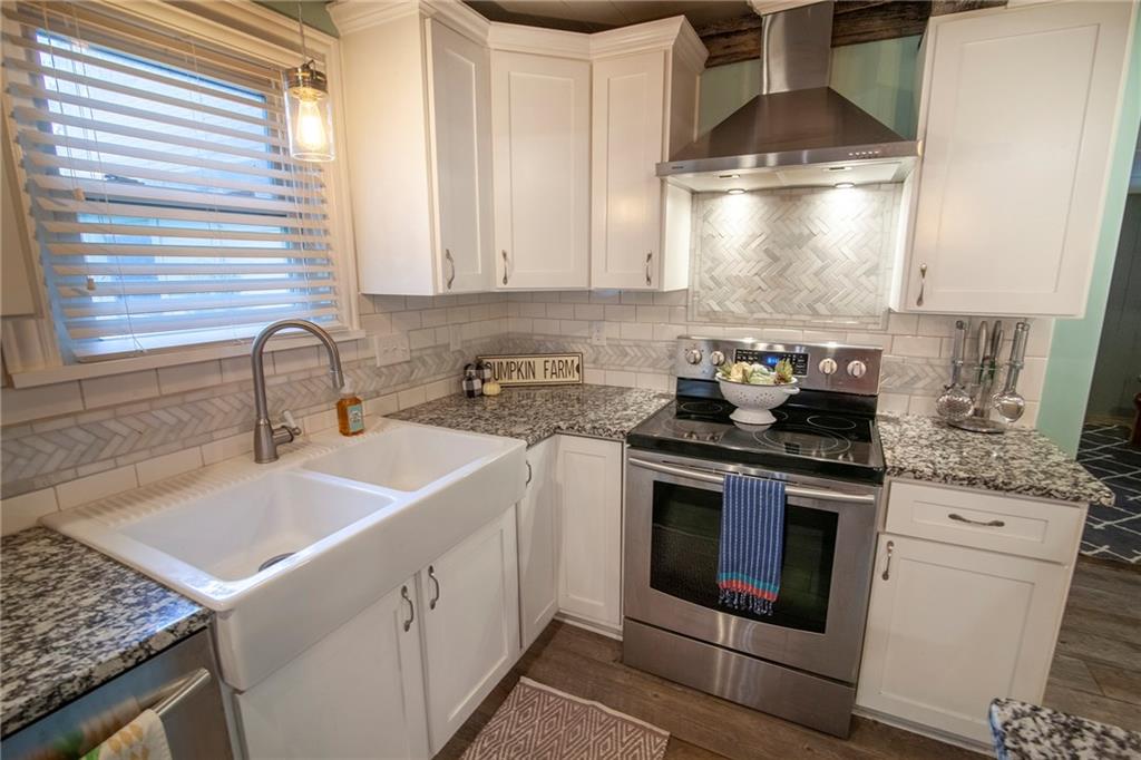 738 North Pendleton Avenue Pendleton, IN 46064 - Photo 12 of 38 Gallery Image 12