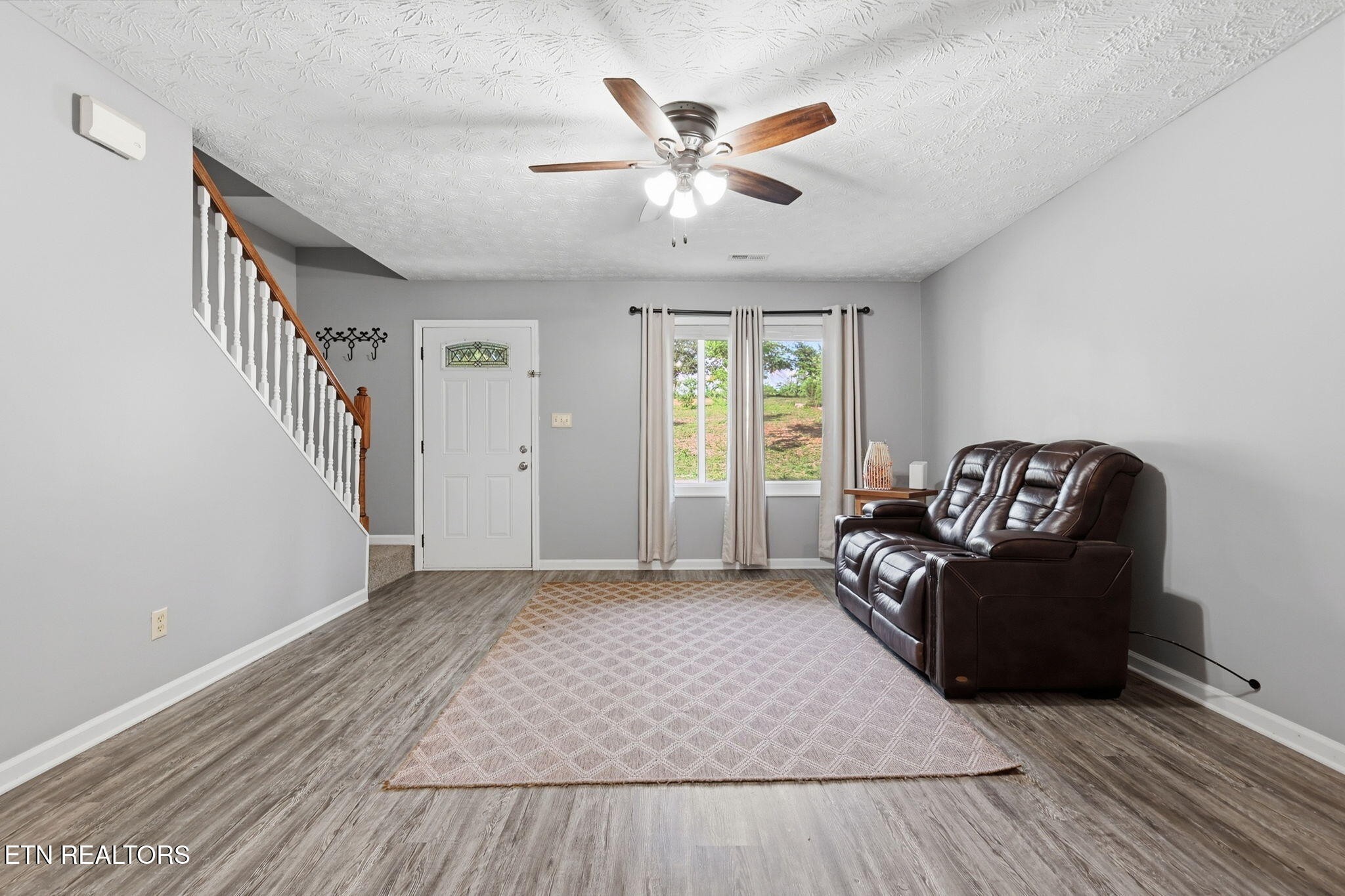 5516 West Emory Road Powell, TN 37849 - Photo 9 of 40 Gallery Image 9