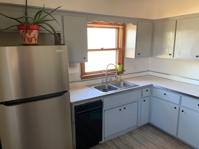 10741 South Pulaski Road, Unit 3D Chicago, IL 60655 - Photo 8 of 11 Gallery Image 8