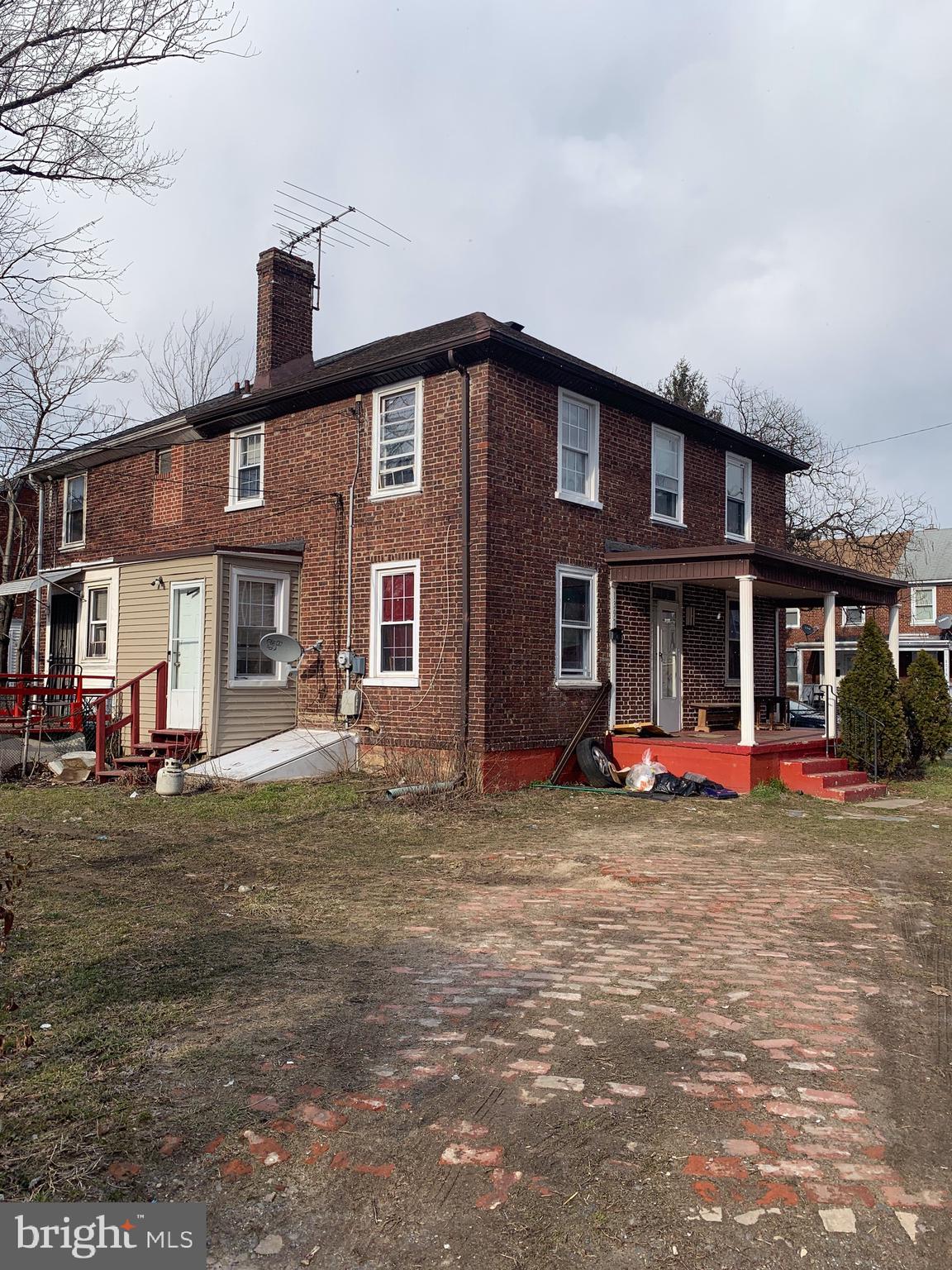 1397 Roanoke Road Camden, NJ 08104 - Photo 2 of 10