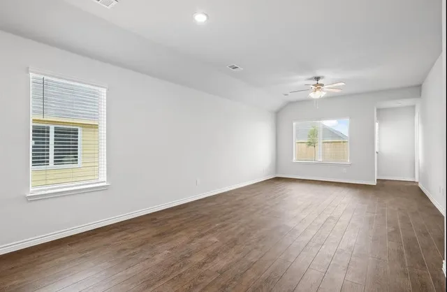 $2,299 | 9936 Dynamics Drive, Fort Worth, TX 76131