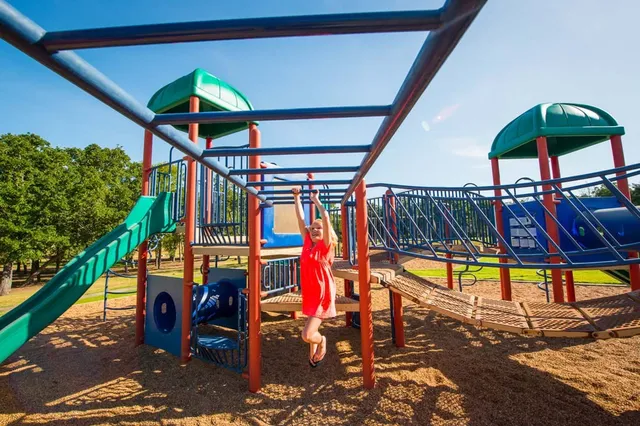 $414,167 | 116 Pinyon Pne Drive, Bastrop, TX 78602