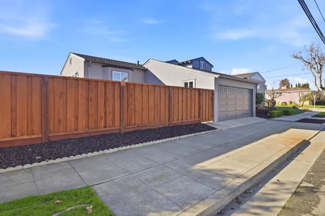 $2,195,000 | 2710 Isabelle Avenue, San Mateo, CA 94403