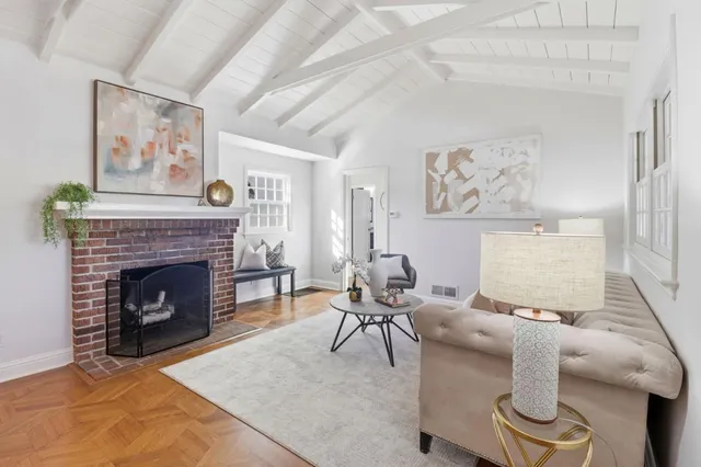 $2,195,000 | 2710 Isabelle Avenue, San Mateo, CA 94403