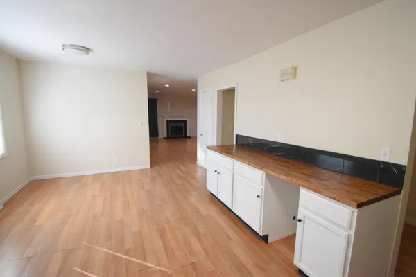 $229,900 | 360 East Arnotts Drive, Rensselaer, IN 47978