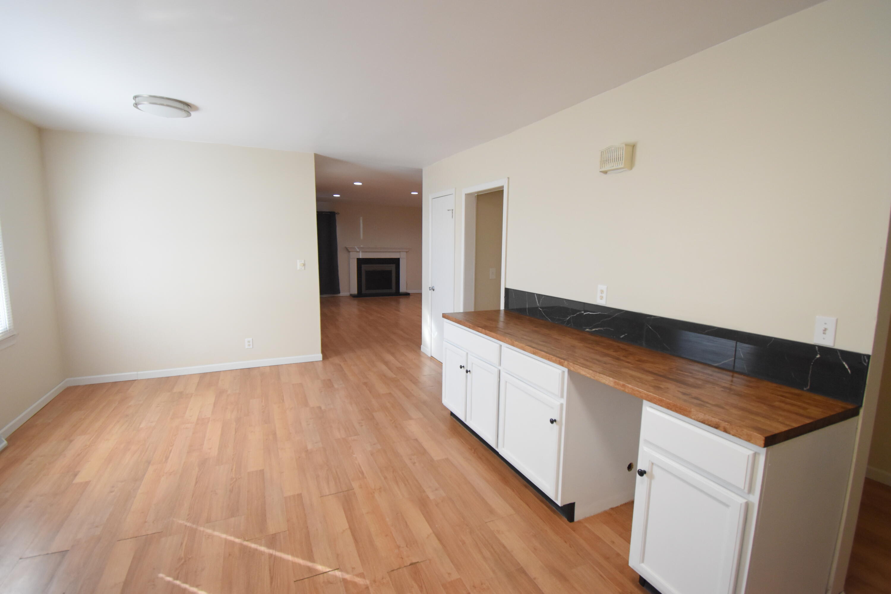 360 East Arnotts Drive Rensselaer, IN 47978 - Photo 19 of 39 an entryway with wooden floor