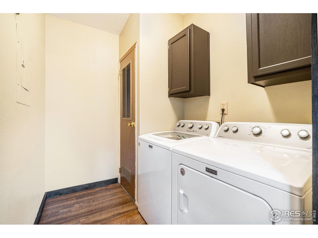 50 Pine Drive Lyons, CO 80540 - Photo 17 of 39 a utility room with dryer and washer