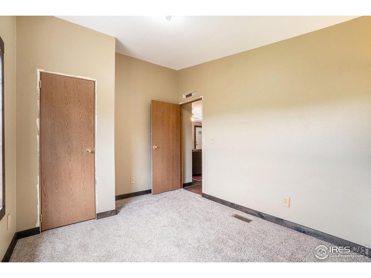 50 Pine Drive Lyons, CO 80540 - Photo 10 of 39 a view of an empty room